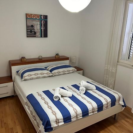 Apartman Bella Διαμέρισμα Σπλιτ Εξωτερικό φωτογραφία