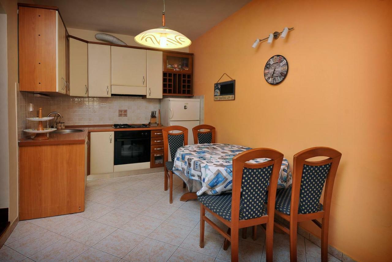 Apartman Bella Διαμέρισμα Σπλιτ Εξωτερικό φωτογραφία